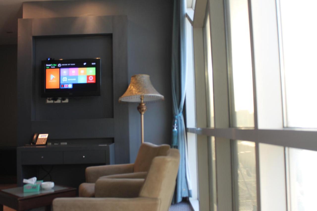 Business Inn Tahlia Hotel Riyadh Exterior photo