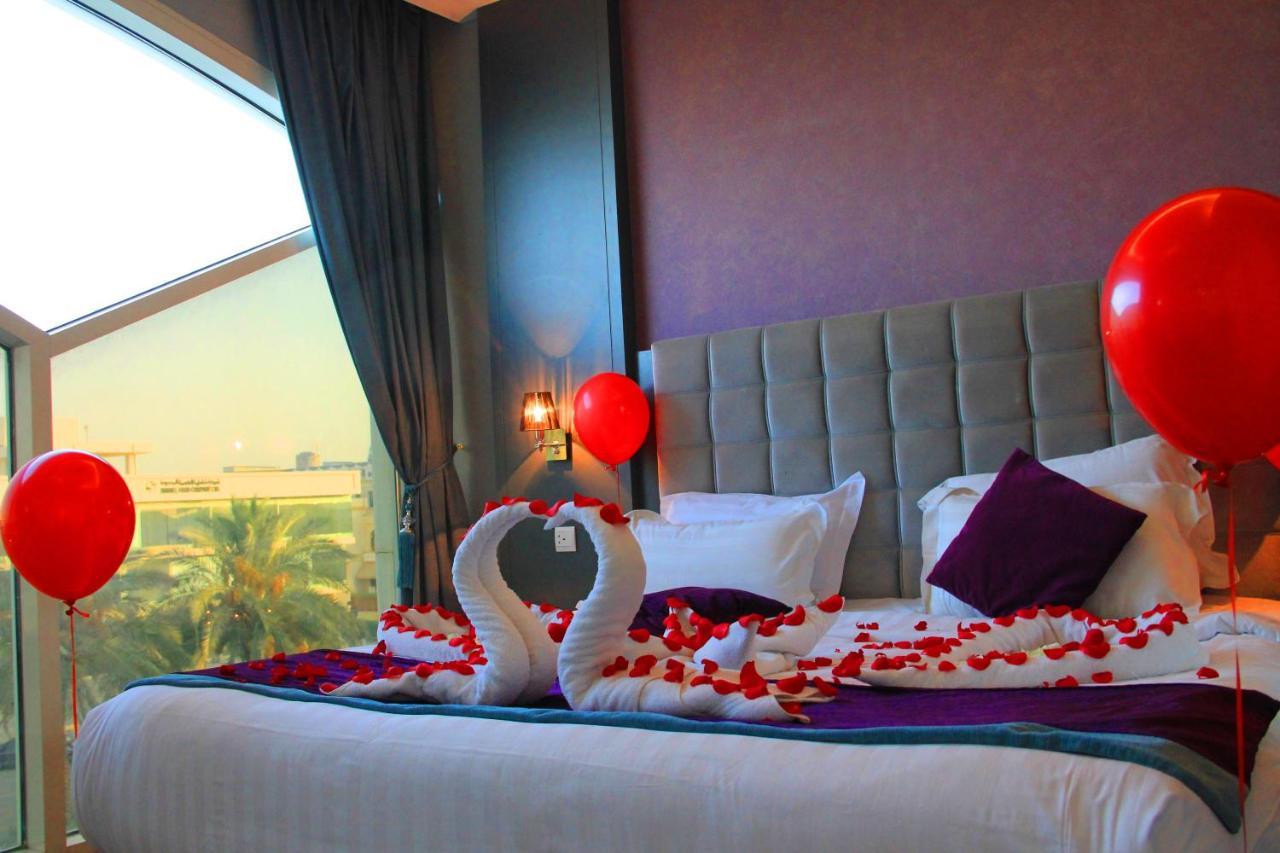 Business Inn Tahlia Hotel Riyadh Exterior photo
