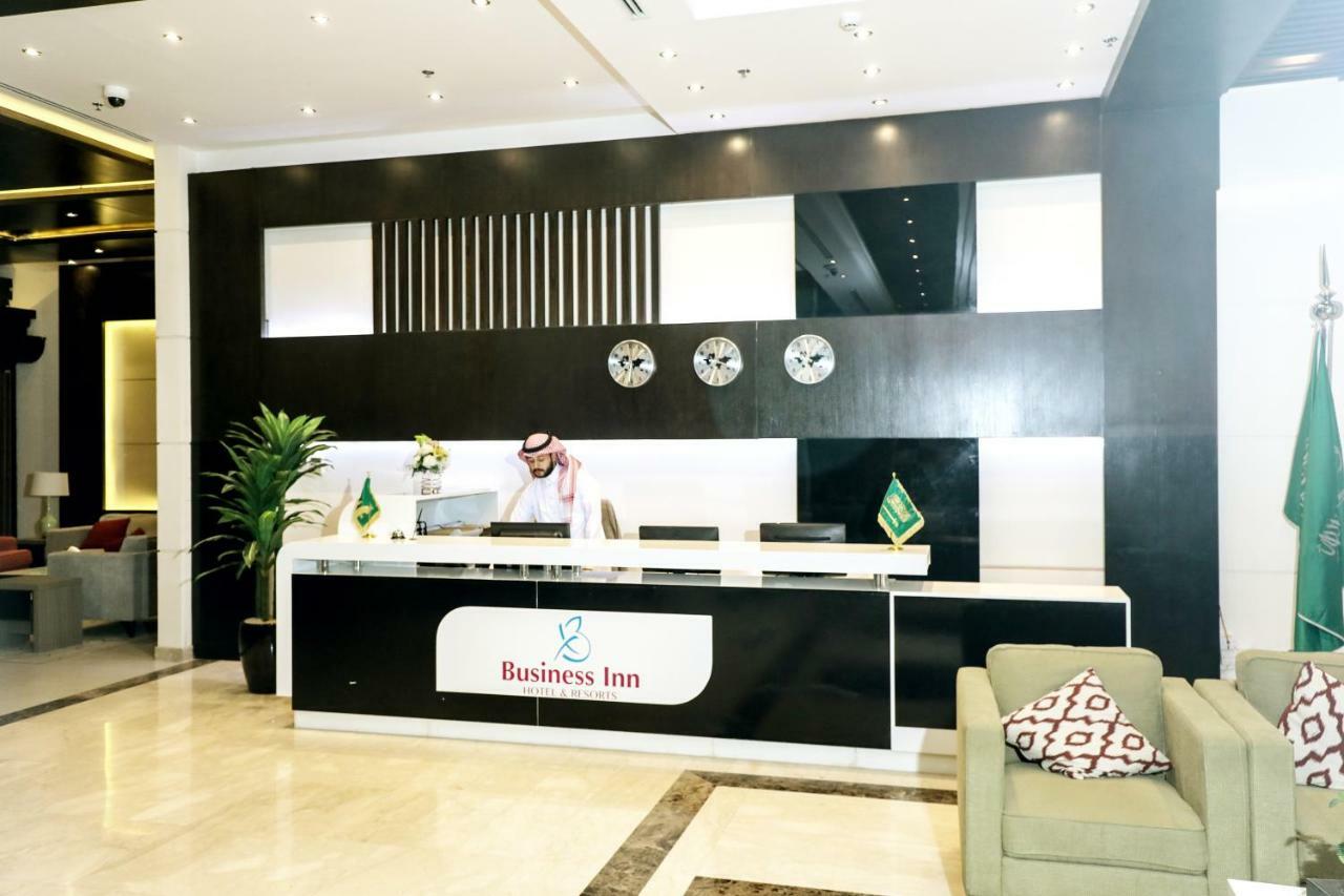 Business Inn Tahlia Hotel Riyadh Exterior photo